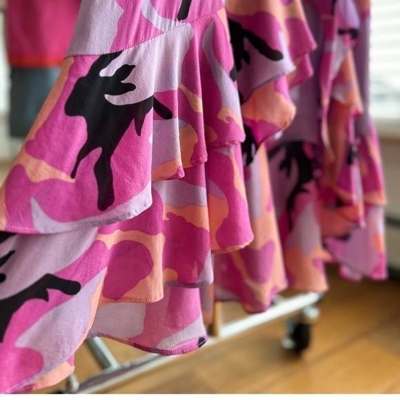 Nicole Miller midi dress, empire waisted with ruffled hem in a silk blend - Picture 4 of 14